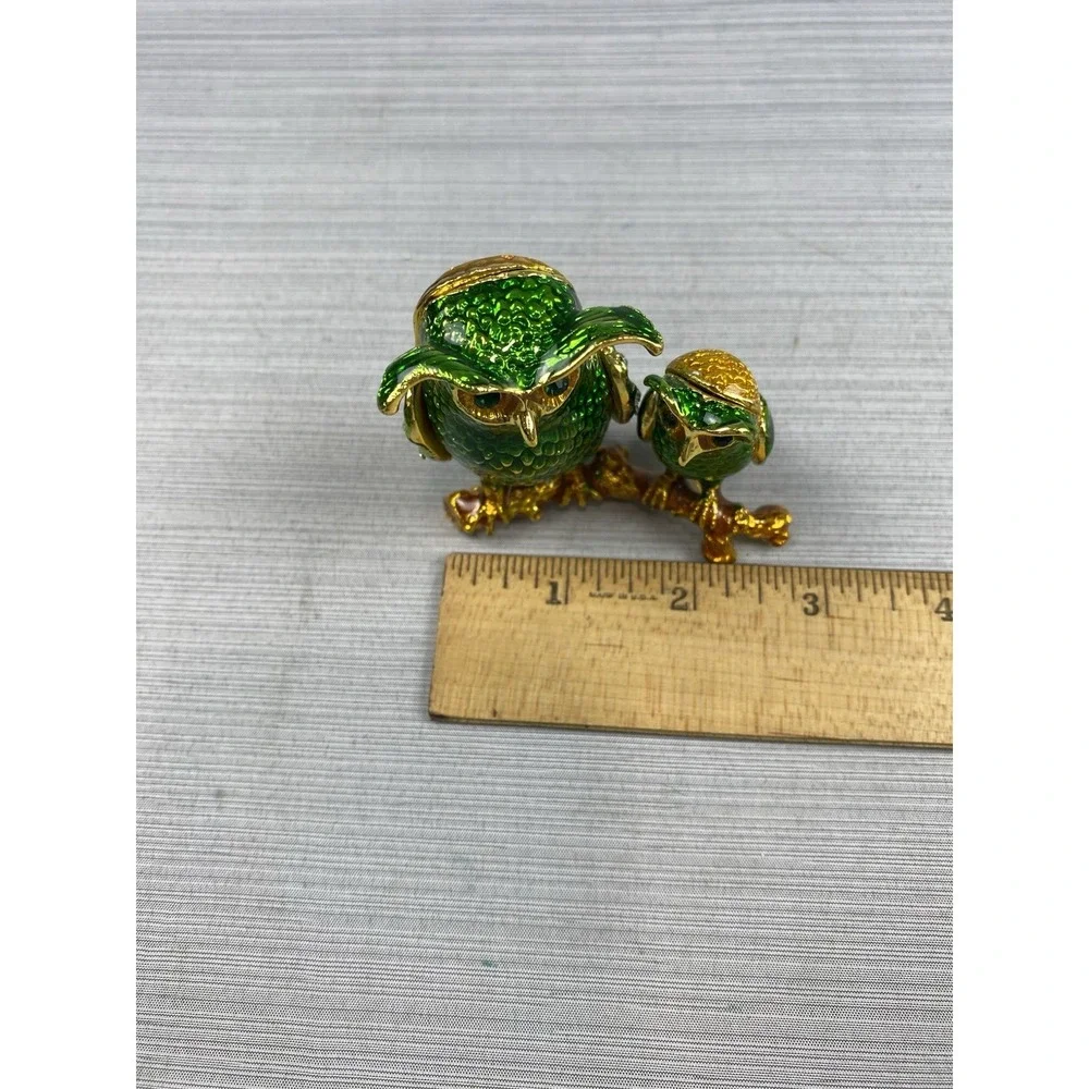 Owl Trinket Box Green Enamel Goldtone Rhinestones‎ Magnetic Closure Vintage